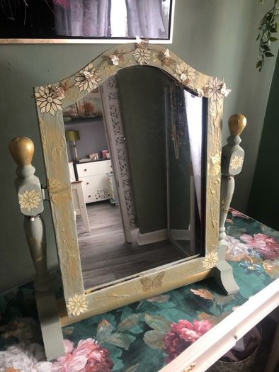 mirror