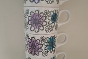 Vintage 4 stackable cups