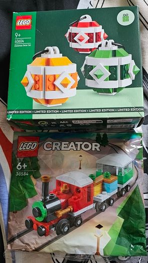 LEGO Christmas GWP Bundle