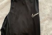 tracksuits Nile black bottoms