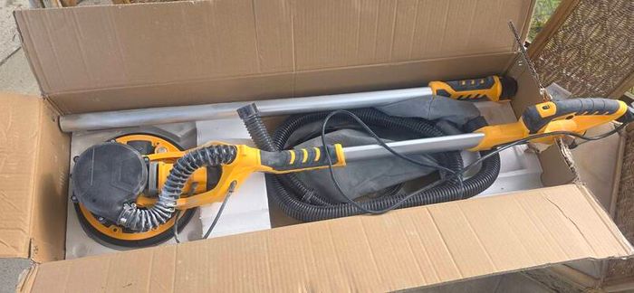 Drywall sander