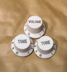 Fender Stratocaster Replacement Knob Set 1 Volume 2 Tone electric guitar parts accessories