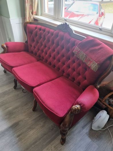 Queen Anne style armchairs and sofa