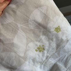 bed clothes x2 single sets & single duvet