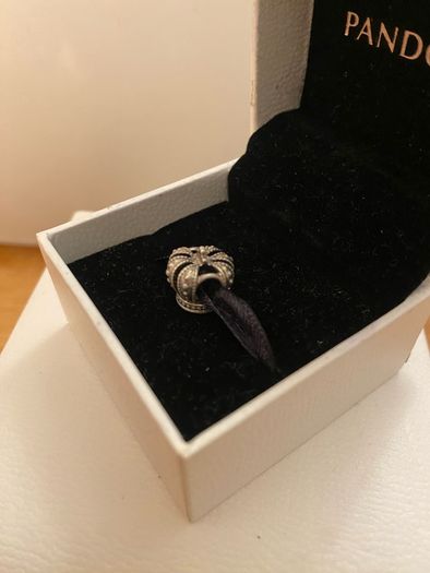 Pandora Royal crown charm