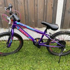 Girls bike