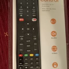 Universal remote control NEW
