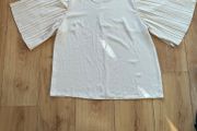 Beautiful Ladies Top size 14