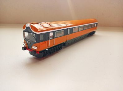 Model  Railway Irish Mk3  D V T