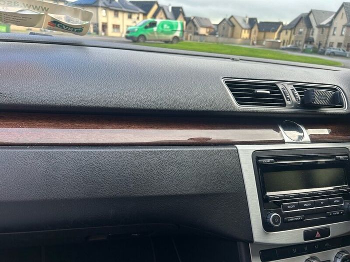 Volkswagen Passat 2014 Grey 1.6L