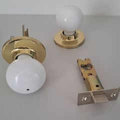 Door lock