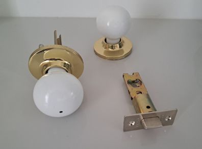 Door lock