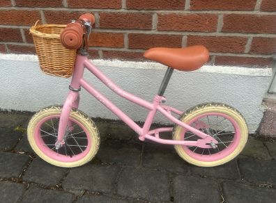Balance bike