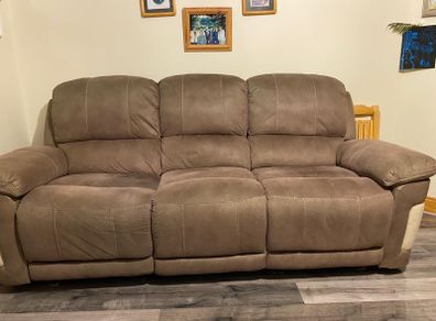 3 seater  plus 1seat  beige suite