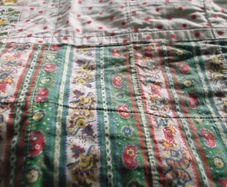 vintage scrap quilt, antique quilt, Rag quilt