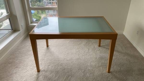 dinning table