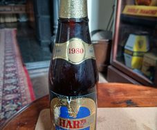 Commerative Harp bottle 1980,sealed