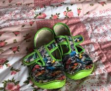 Barefoot Faro green shoes and sandals size 23