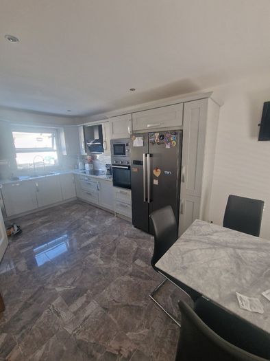 Free kitchen