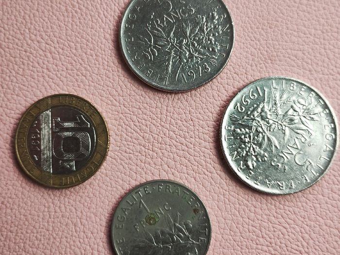 4 French coins (26058)