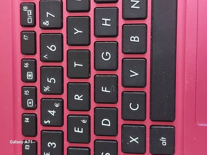 ASUS Tablet and Keyboard Dock, Model T100H, not powering on, for parts or repair