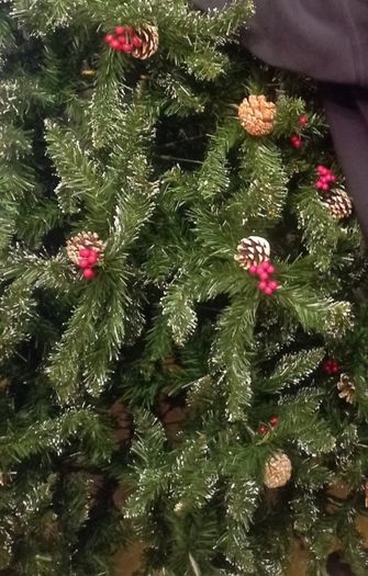 7ft christmas tree