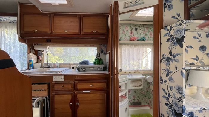 94 Ford Pilote Motorhome Camper