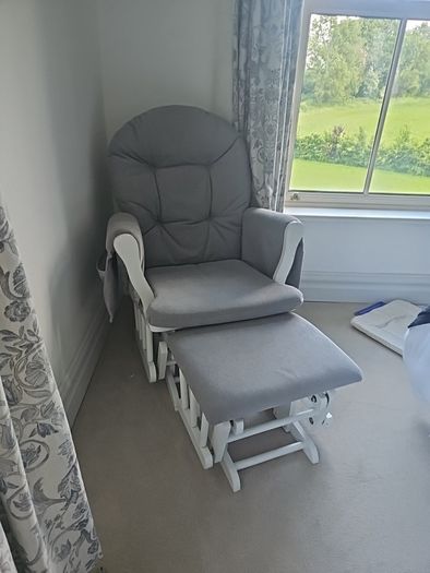 Nursing chair