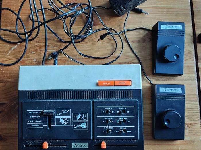 Radofin Telesport (1977) Console