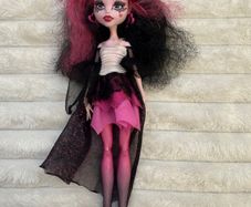 Monster High Doll Draculaura Ghouls Rule Mattel Used Very Dirty Hair Please see photos