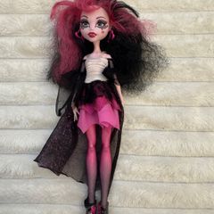 Monster High Doll Draculaura Ghouls Rule Mattel Used Very Dirty Hair Please see photos