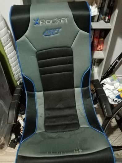 gaming chair