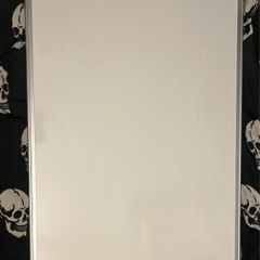 Non-magnetic whiteboard for use with drywipe markers
