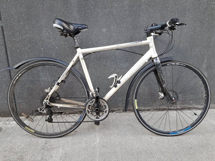 Hybrid bike - Boardman - Marathon+ tyres