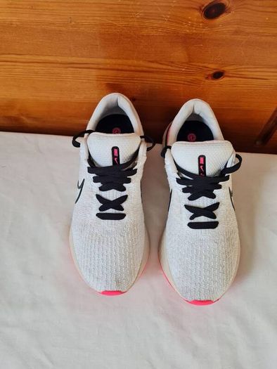 2022 nike react infinity flyknit 3 Size 7.5 eu 42 white/pink in excellent condition
