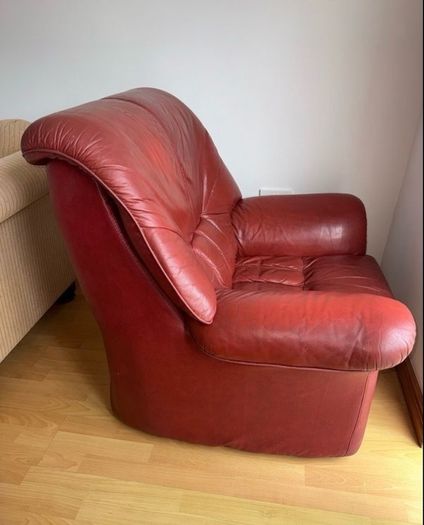 FREE leather armchair in perfect condition FREE