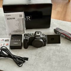 Canon EOS R8 ( still like brand new )
