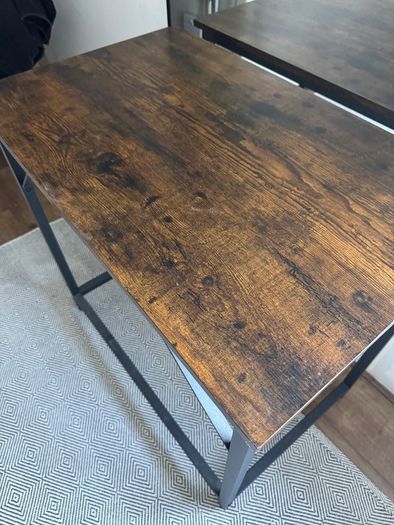 Laptop desk
