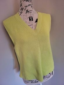 lime v neck top