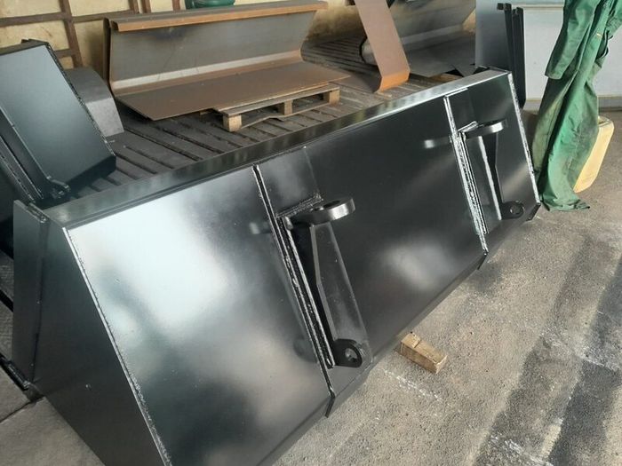LF 7.6ft Telehandler Bucket / 6.6ft Frontloader