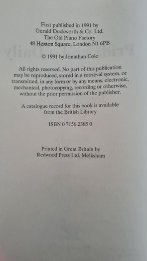 Pride And A Daily Marathon By Jonathan Cole. FIRST EDITION. Hardback With Dustjacket In Very Good Condition.