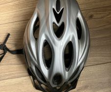 Grey adult unisex helmet