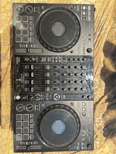 Ddj Flx10 , Used 4 Times, Selling With The Box And Pioneer Headphones It Came With
