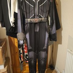 costumes