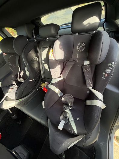 Sirona Gi car seat with base