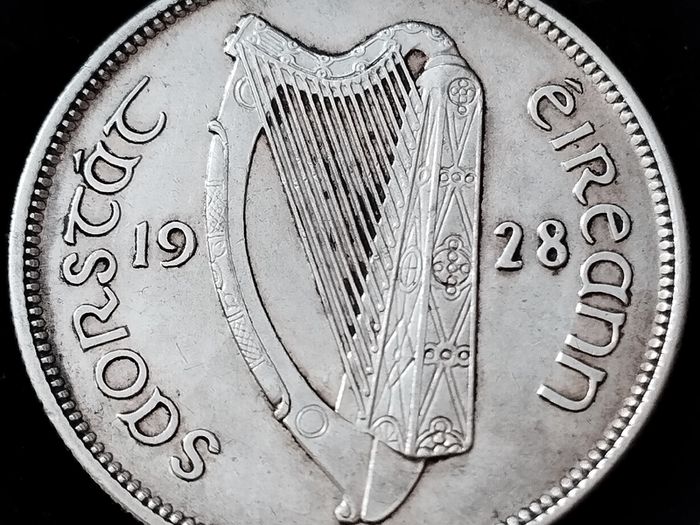 Ireland - 1928 - Florin - Salmon - Silver - KM.7 - [2064]