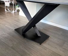 Kitchen table with 6 chairs