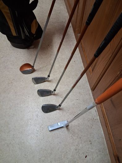 Golf set Golf Clubs For A 4 to 6 Year Old.
