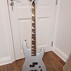 Jackson Concert Bass.