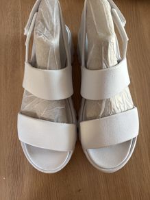 Skechers Sandals Size 5